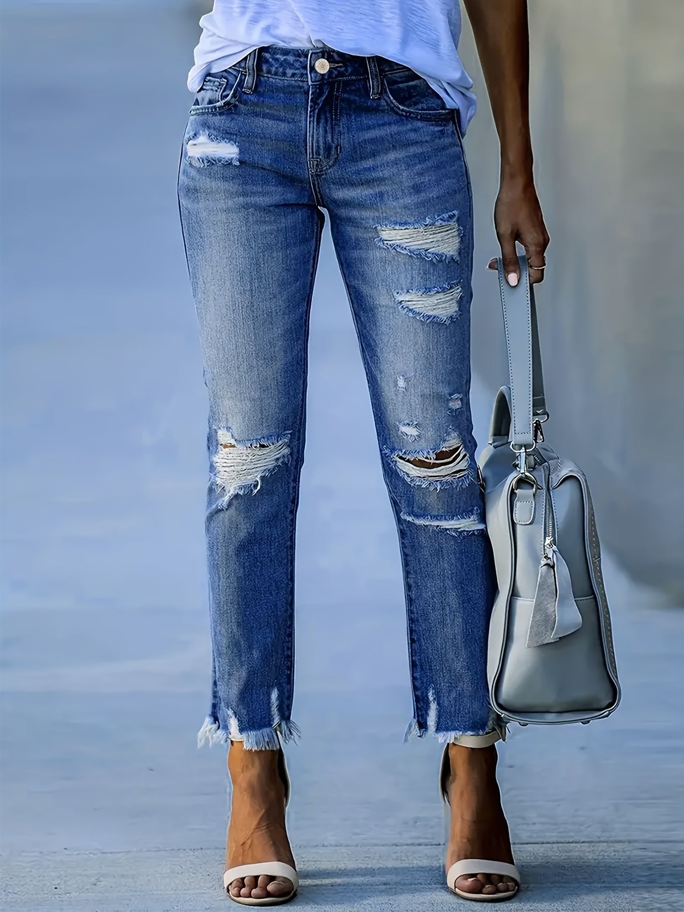 Alyssa | Slim-fit Tattered Jeans